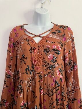 Umgee Rust Floral Crochet-Trim Babydoll Tunic